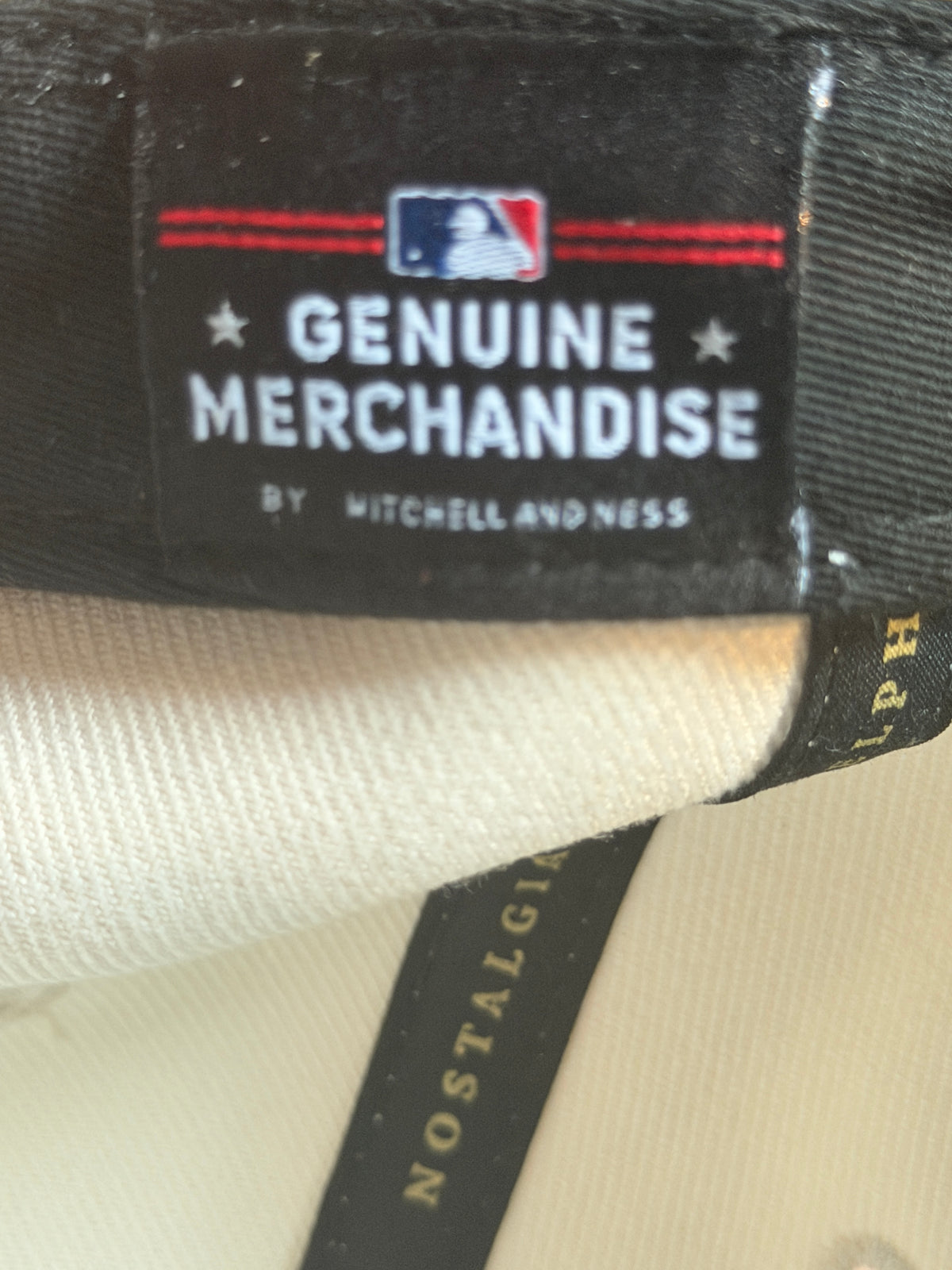 Mitchell & Ness Yankees Old English Pro Pinch Snapback Hat Cream Tan MLB