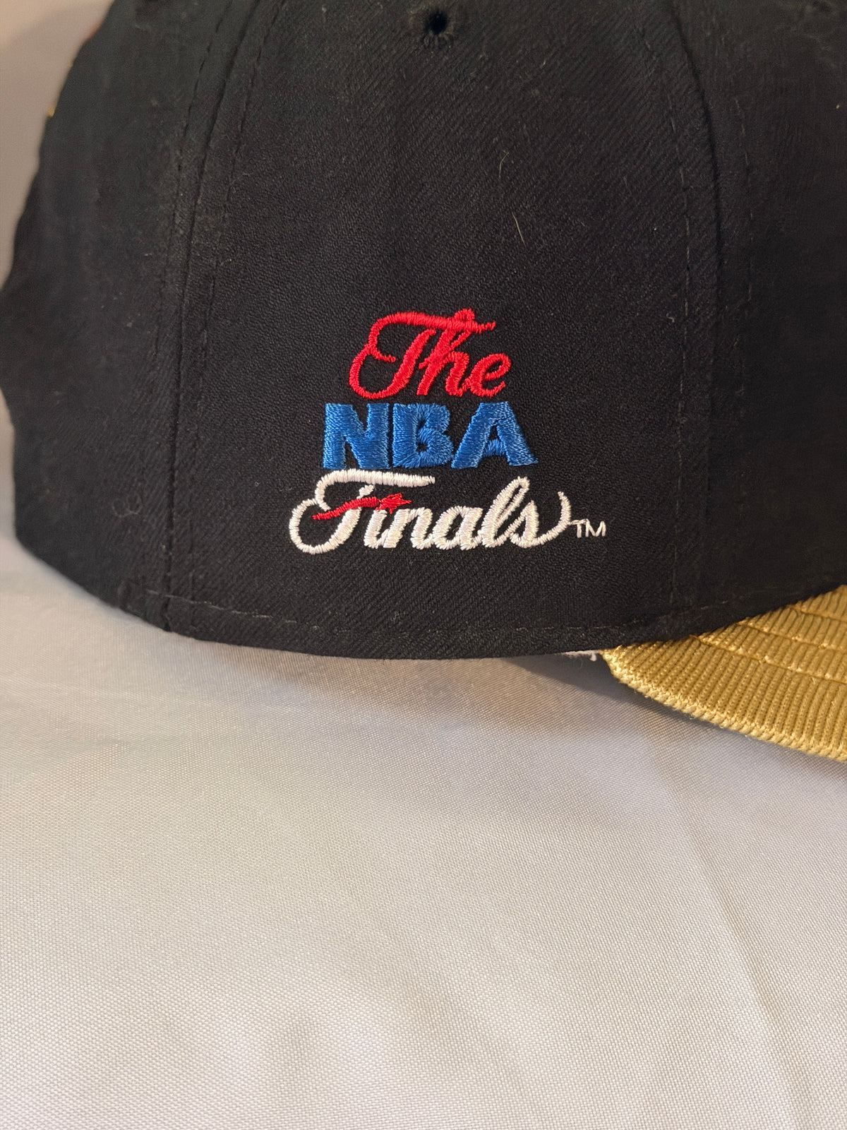 Vintage Chicago Bulls 1996 4X World Champions Limited Edition New Era Snapback Hat