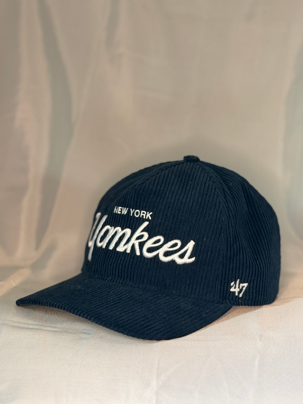 New York Yankees ’47 Brand Navy Corduroy Snapback Hat
