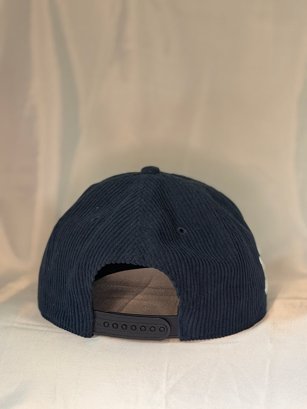 New York Yankees ’47 Brand Navy Corduroy Snapback Hat