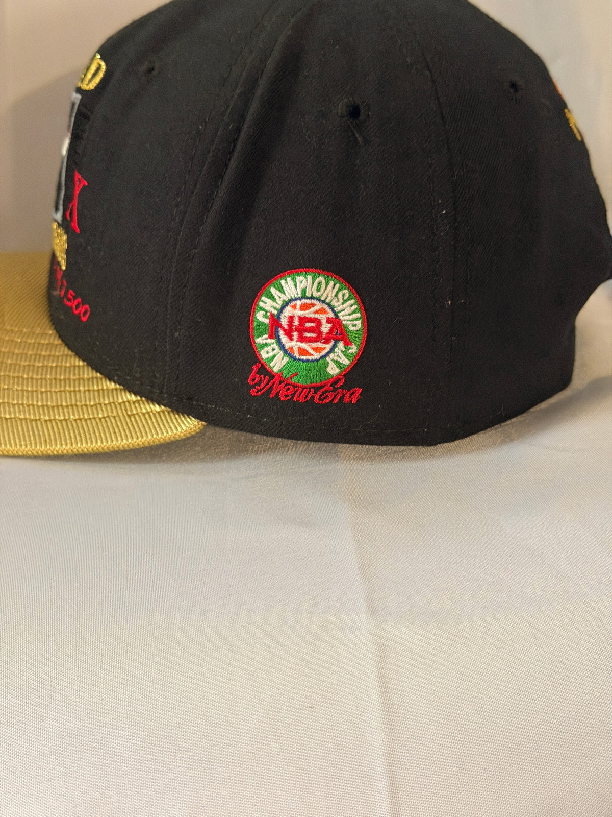 Vintage Chicago Bulls 1996 4X World Champions Limited Edition New Era Snapback Hat